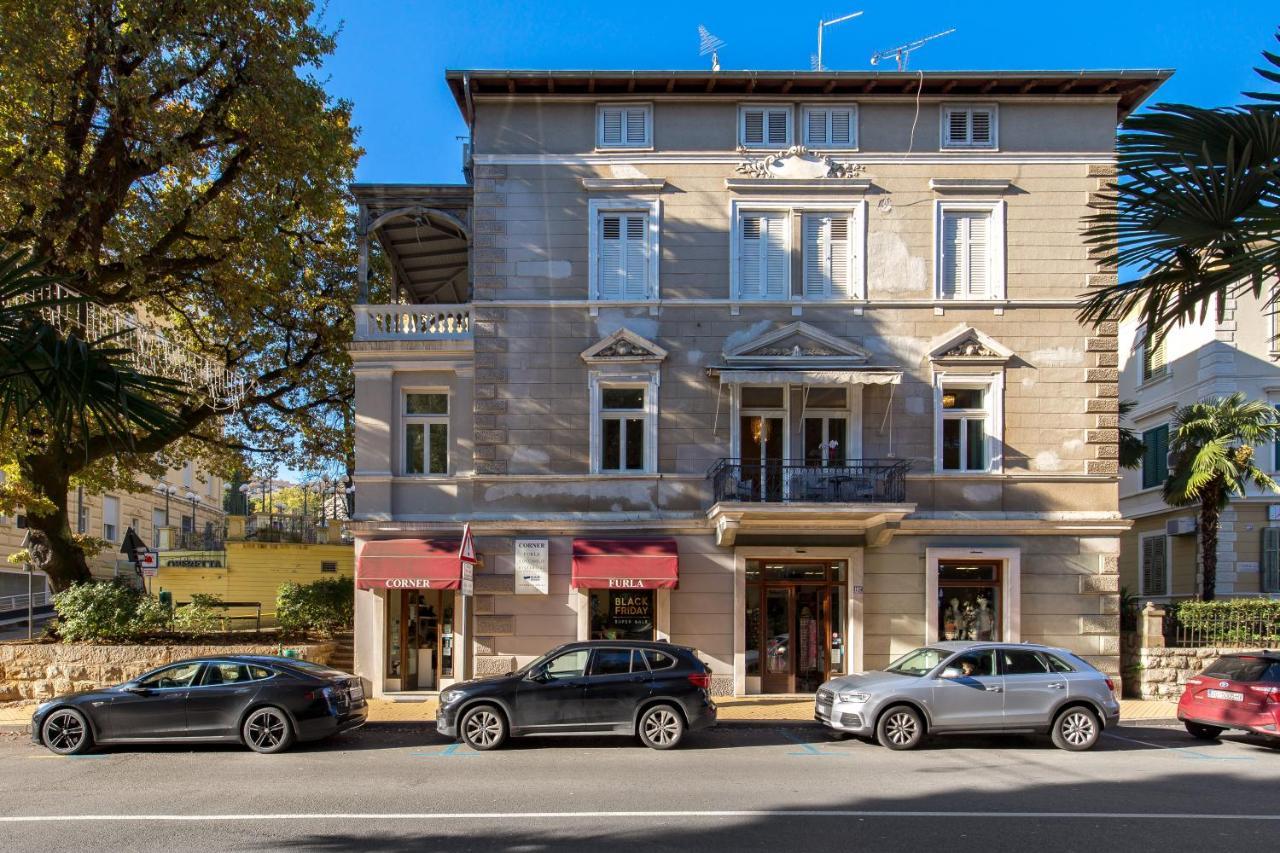 Villa Sokol Apartments Opatija Center Luaran gambar