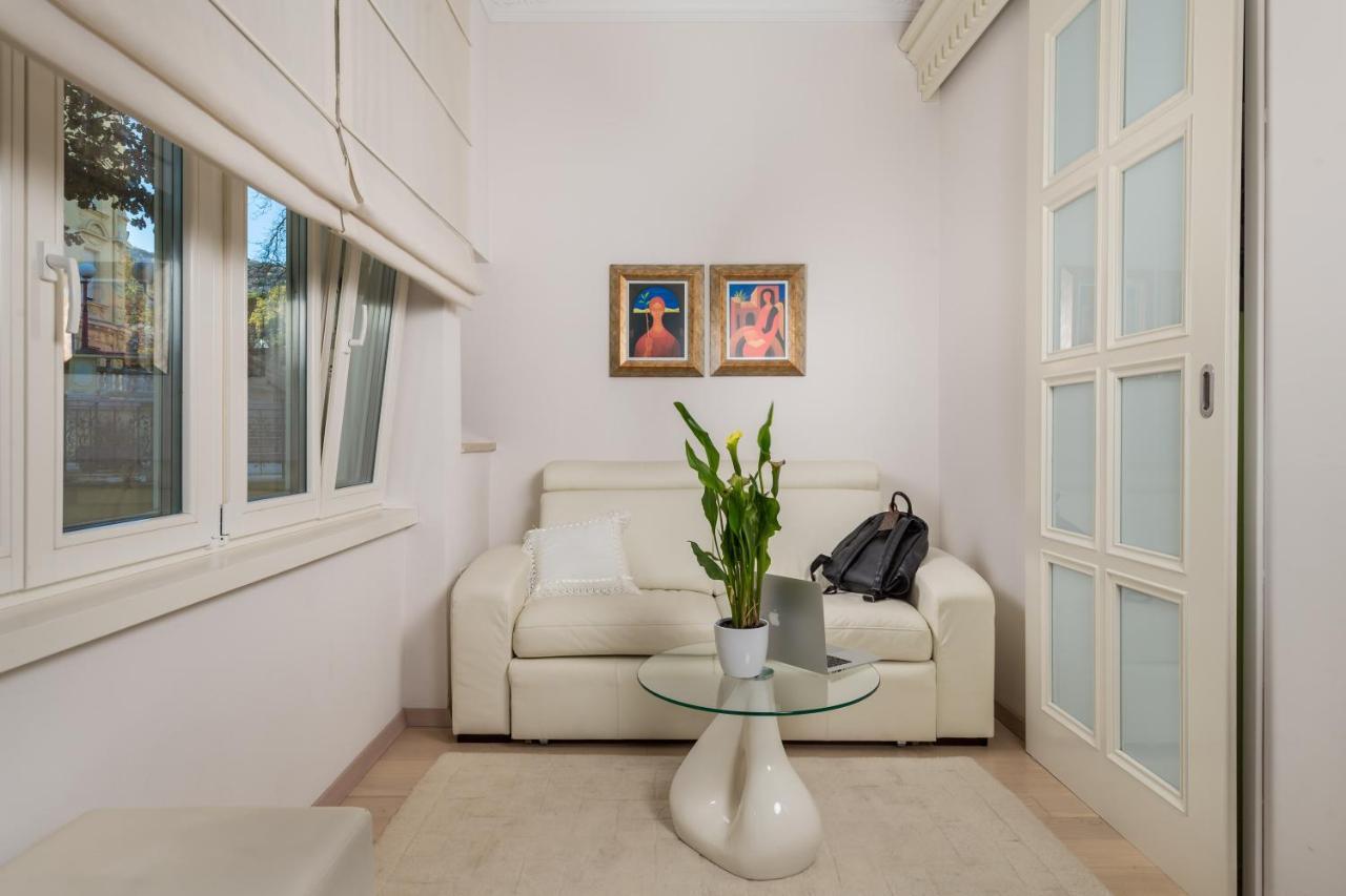 Villa Sokol Apartments Opatija Center Luaran gambar