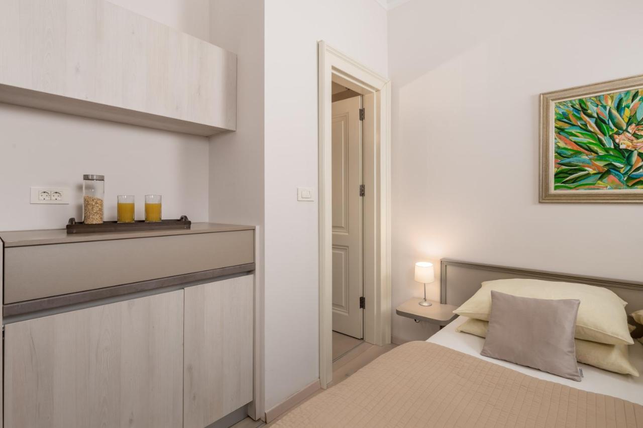 Villa Sokol Apartments Opatija Center Luaran gambar