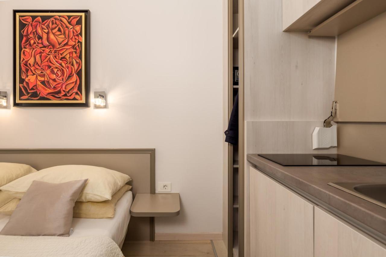 Villa Sokol Apartments Opatija Center Luaran gambar