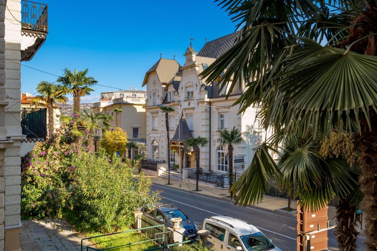 Villa Sokol Apartments Opatija Center Luaran gambar