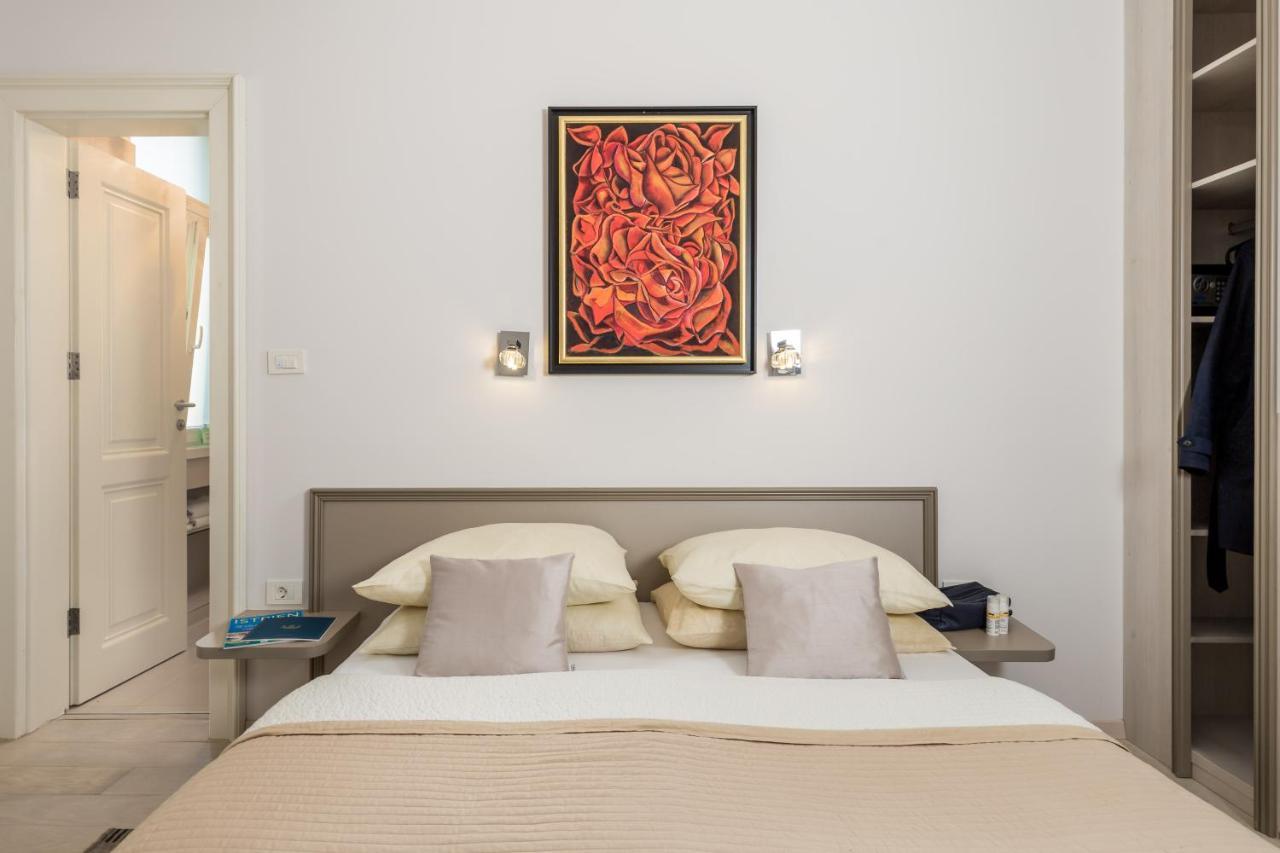 Villa Sokol Apartments Opatija Center Luaran gambar